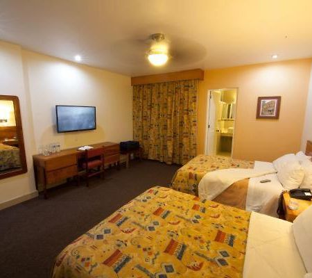 Hotel Concordia Uruapan  Exterior photo